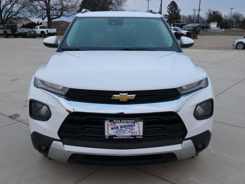 Used 2023 Chevrolet TrailBlazer LT w/ Convenience Package image 2
