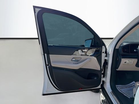 Used 2020 Mercedes-Benz GLE 350 4MATIC image 22