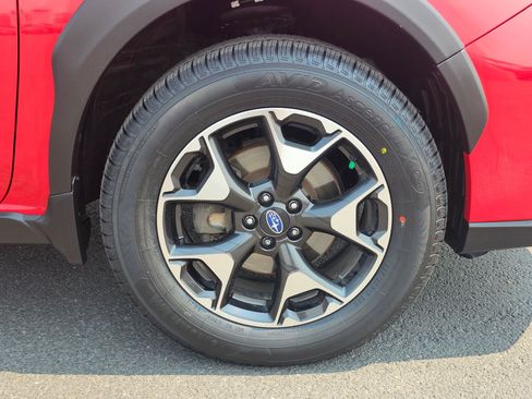 Used 2020 Subaru Crosstrek 2.0i Premium w/ Moonroof Package 1 AWD/4WD image 9