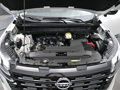 New 2026 Nissan Pathfinder Platinum AWD/4WD image 23