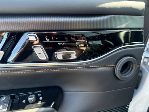 New 2026 Jeep Grand Wagoneer L Summit AWD/4WD image 20