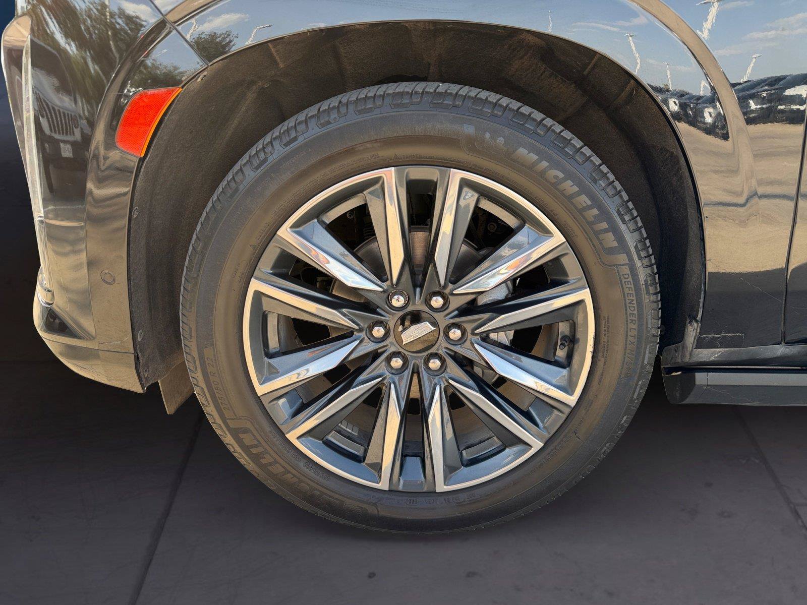 Certified 2023 Cadillac Escalade ESV Sport Platinum w/ LPO, Floor Liner Package AWD/4WD image 14