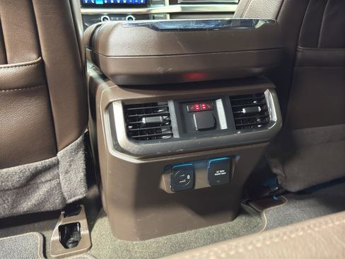 Used 2022 Ford F150 King Ranch w/ Equipment Group 601A High AWD/4WD image 25