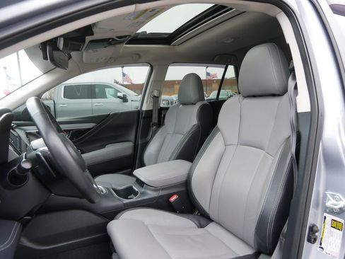 Used 2024 Subaru Outback Limited image 10