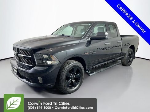 Used 2016 RAM 1500 Express w/ Black Ram 1500 Express Group AWD/4WD image 5