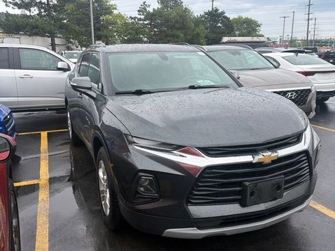 Used 2019 Chevrolet Blazer LT FWD image 4