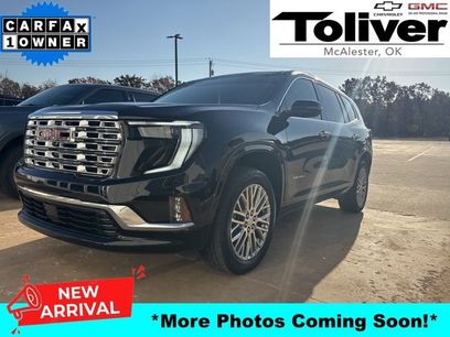 Used 2025 GMC Acadia Denali w/ LPO, Floor Liner Package