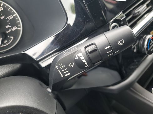 Certified 2023 Nissan Pathfinder SL image 23