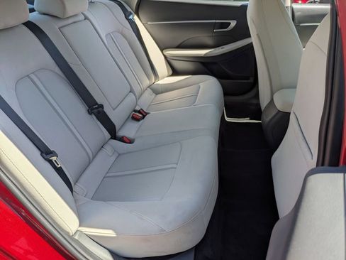 Used 2025 Hyundai Sonata SEL FWD image 27