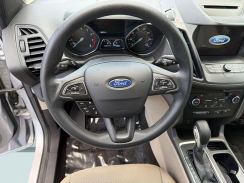 Used 2018 Ford Escape SE w/ Ford Safe & Smart Package AWD/4WD image 24