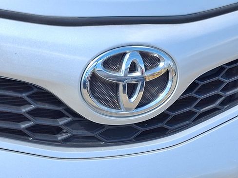 Used 2014 Toyota Camry SE image 31