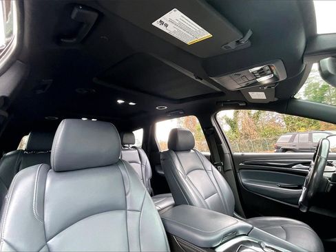 Certified 2022 Buick Enclave Essence w/ Experience Buick Package image 25