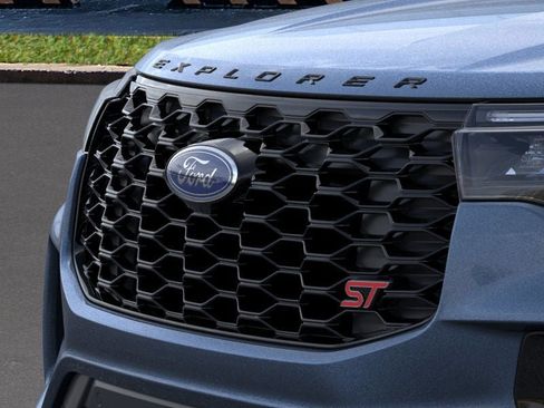 New 2026 Ford Explorer ST w/ Sun And Sound Package image 17
