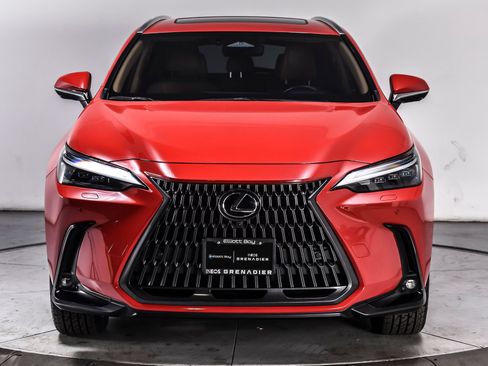 Used 2024 Lexus NX 450h+ AWD w/ Vision Package image 9