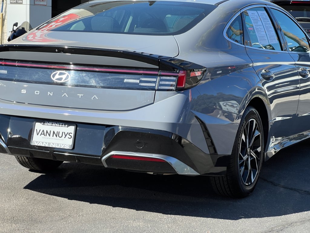 Used 2025 Hyundai Sonata SEL FWD image 7