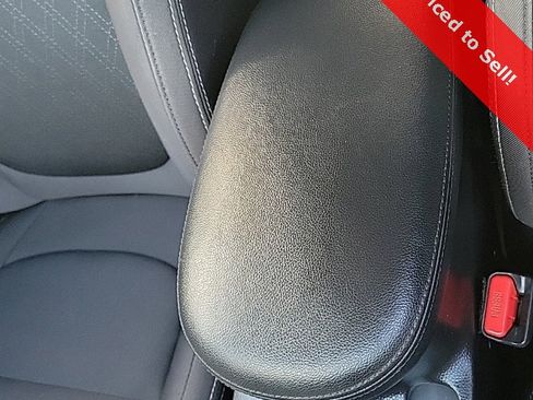 Used 2019 Kia Soul Base 4D Hatchback image 31