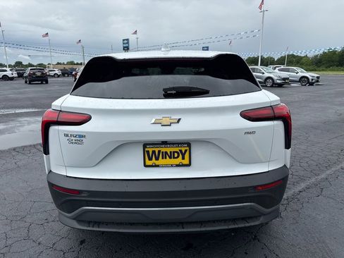 New 2026 Chevrolet Blazer EV LT AWD/4WD image 4
