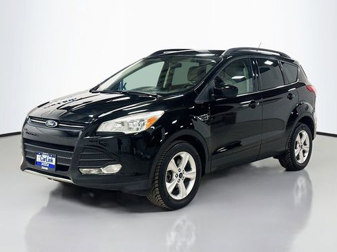 Used 2016 Ford Escape SE w/ SE Leather Comfort Package image 3