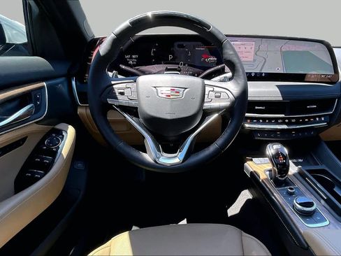 Used 2025 Cadillac CT5 Premium Luxury RWD image 6