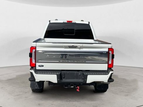Used 2023 Ford F350 Platinum AWD/4WD image 4