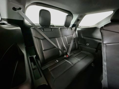 Used 2023 Ford Explorer Limited AWD/4WD image 42