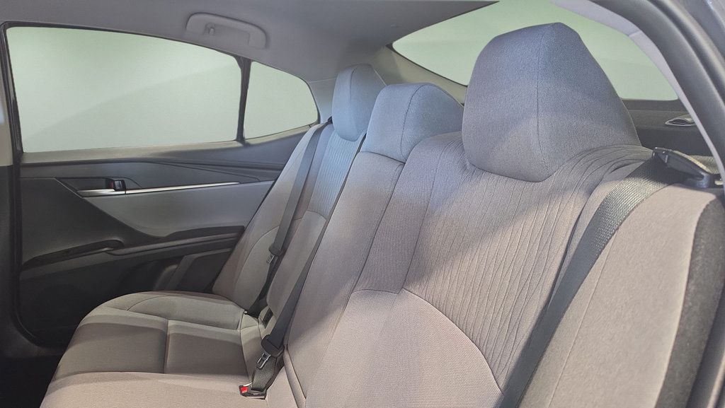 Used 2025 Toyota Camry LE w/ Convenience Package FWD image 19