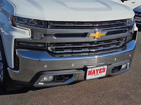 Used 2021 Chevrolet Silverado 1500 LTZ w/ Technology Package image 6