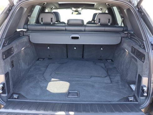 Used 2025 BMW X5 xDrive40i w/ Premium Package image 8