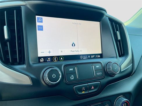 Used 2024 GMC Terrain Denali w/ Denali Premium Package image 13