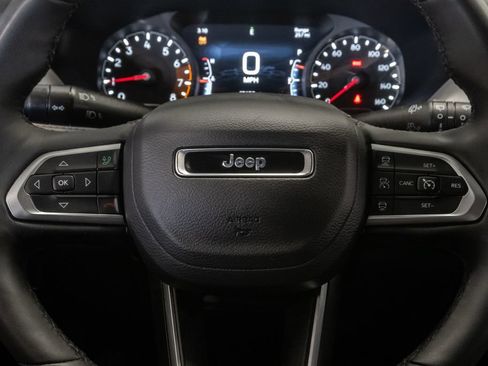 Certified 2025 Jeep Compass Limited AWD/4WD image 15