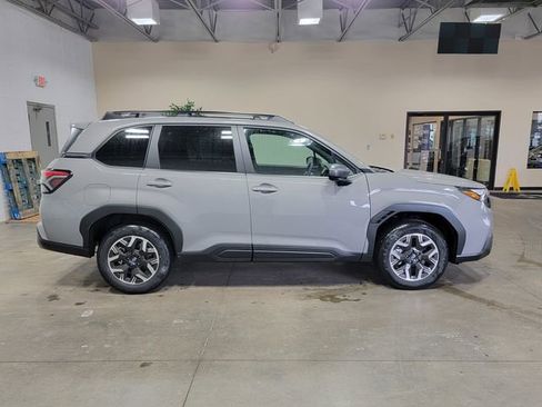 New 2026 Subaru Forester Premium image 5