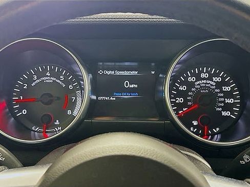 Used 2019 Ford Mustang Coupe image 27