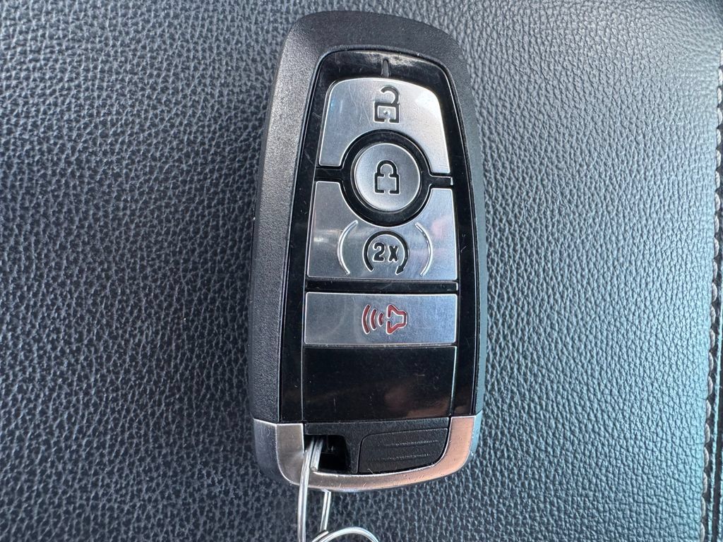 Used 2022 Ford Bronco Outer Banks AWD/4WD image 17