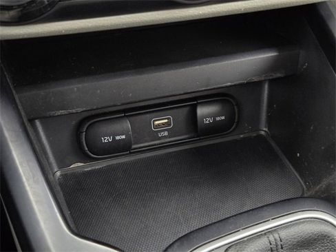 Certified 2025 Kia Soul LX w/ LX Technology Package image 24