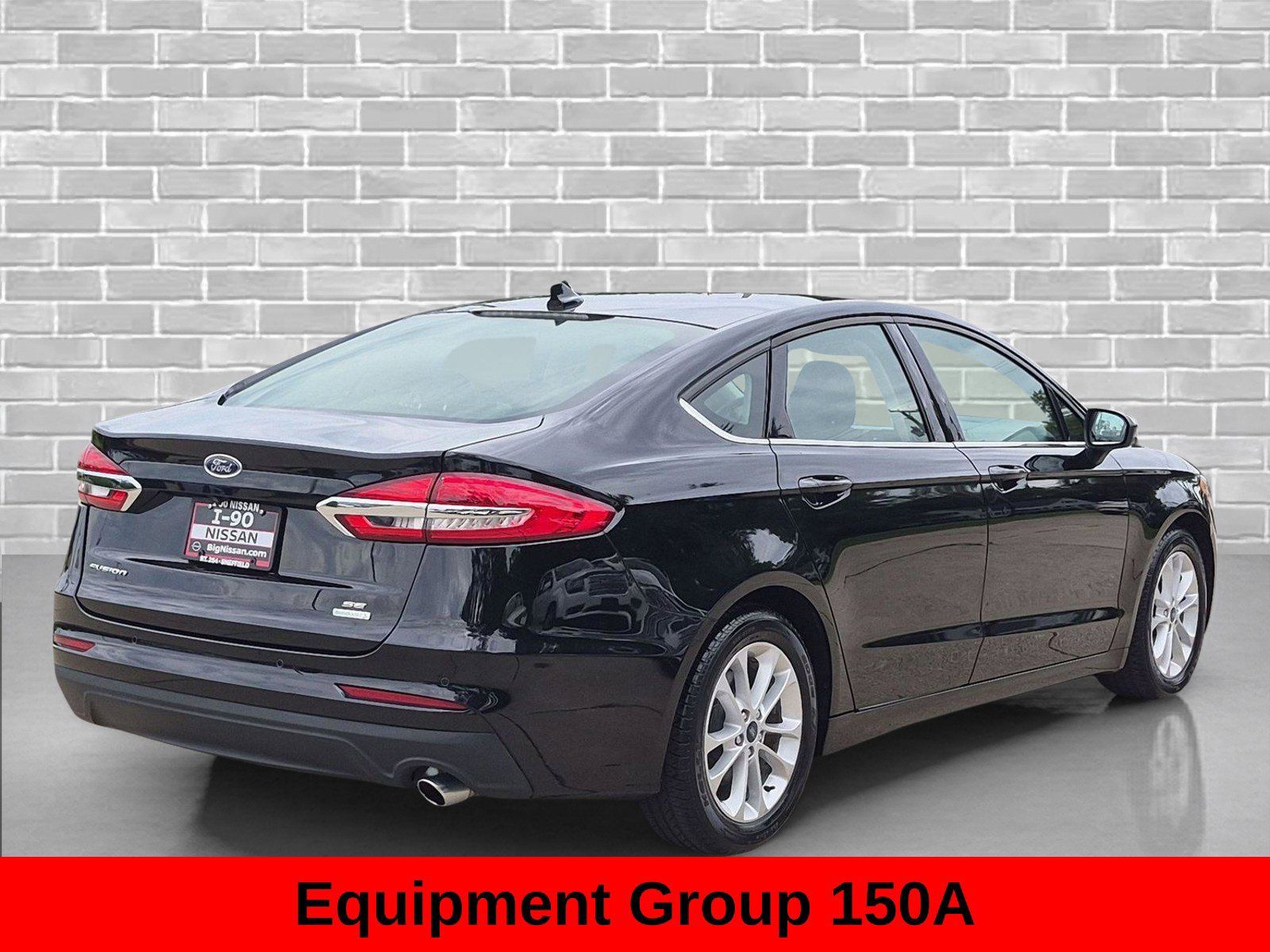 Used 2020 Ford Fusion SE FWD image 9