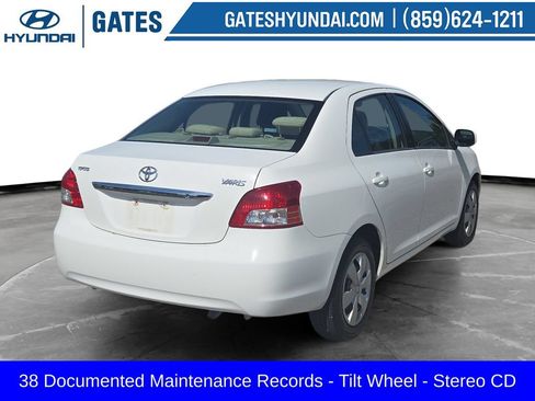 Used 2008 Toyota Yaris Sedan w/ Convenience Pkg FWD image 2