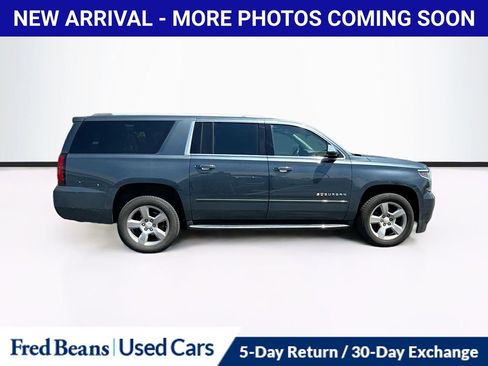 Used 2020 Chevrolet Suburban Premier AWD/4WD image 8