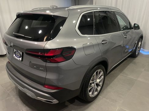 Used 2024 BMW X5 xDrive40i w/ Premium Package image 7