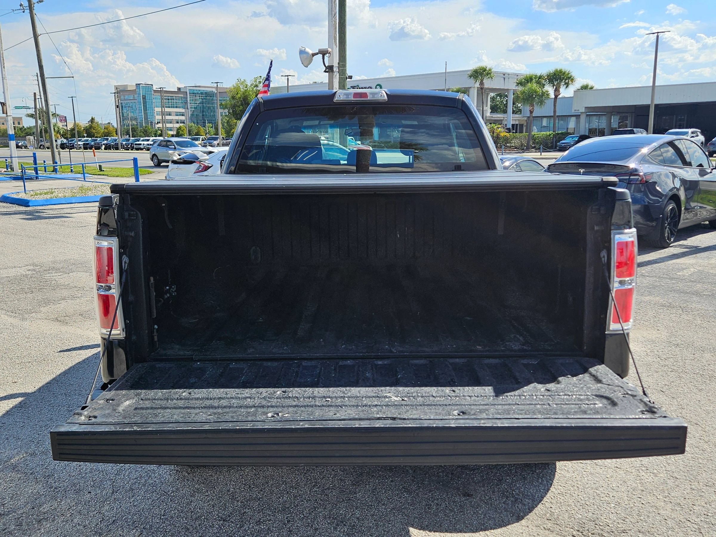Used 2014 Ford F150 STX w/ Equipment Group 201A Mid AWD/4WD image 9