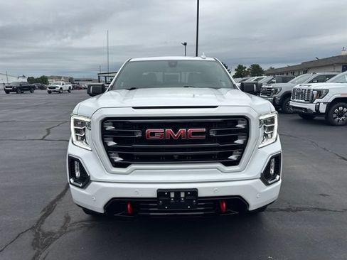 Used 2022 GMC Sierra 1500 AT4 w/ AT4 Premium Package AWD/4WD image 8