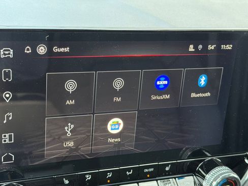 New 2026 GMC Canyon Elevation w/ Convenience Package image 15