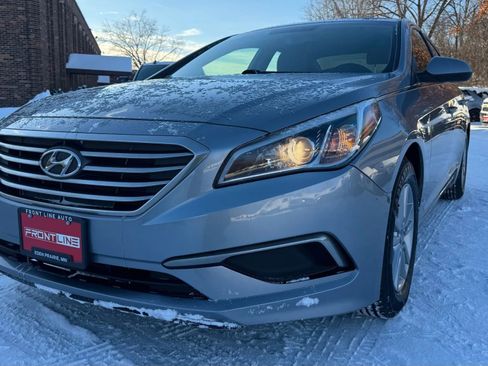 Used 2016 Hyundai Sonata SE image 16
