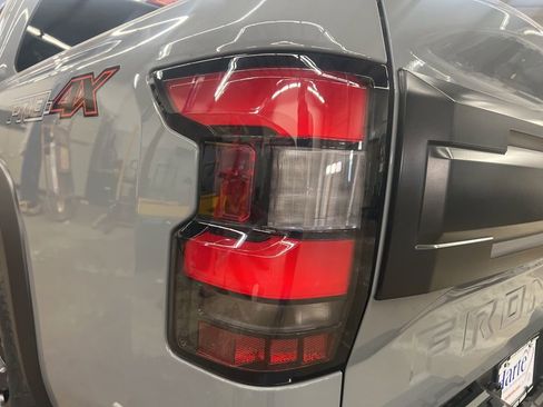 New 2026 Nissan Frontier PRO-4X w/ Pro-4x Convenience Package image 16