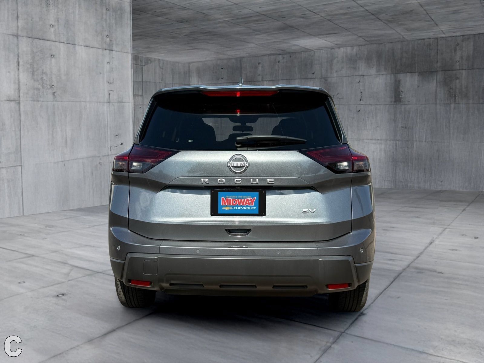 Used 2024 Nissan Rogue SV FWD image 6