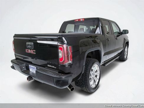 Used 2018 GMC Sierra 1500 Denali w/ Denali Ultimate Package AWD/4WD image 5