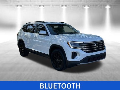 Used 2024 Volkswagen Atlas SE FWD image 7