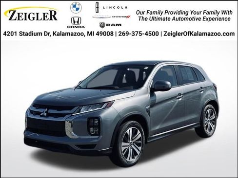 Used 2024 Mitsubishi Outlander Sport LE image 1