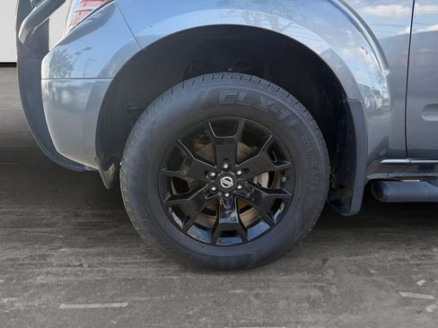 Used 2019 Nissan Frontier SV w/ Value Truck Package RWD image 9