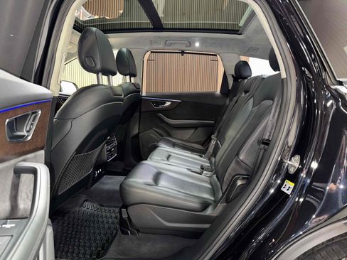 Used 2020 Audi Q7 3.0T Prestige AWD/4WD image 44