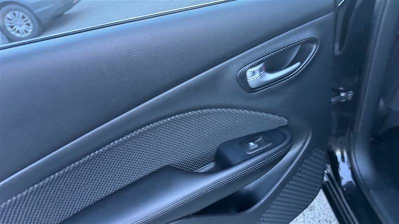 Used 2014 Dodge Dart SE w/ Convenience Group FWD image 17